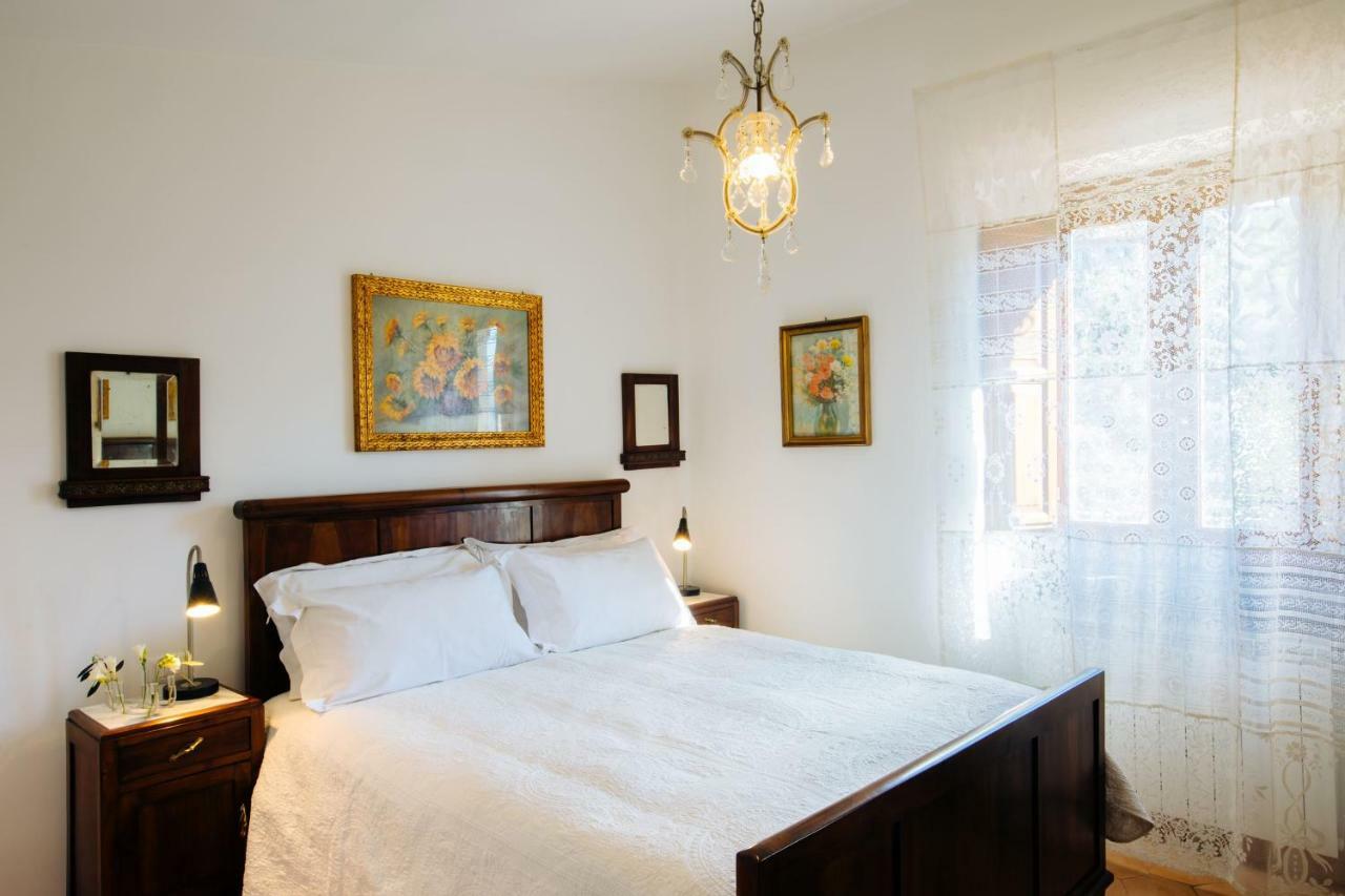 בית הארחה Casola di Napoli 	Monticelli Mansion מראה חיצוני תמונה
